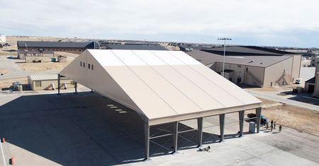 USA. Bombowiec przyszłości z nową infrastrukturą. Zbudowano schron dla B-21 Raider