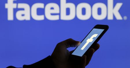 Facebook ocenzurował to zdjęcie. Użytkownicy oburzeni