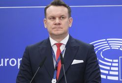 Wypłaty dla wojskowych. MON prostuje europosła PiS