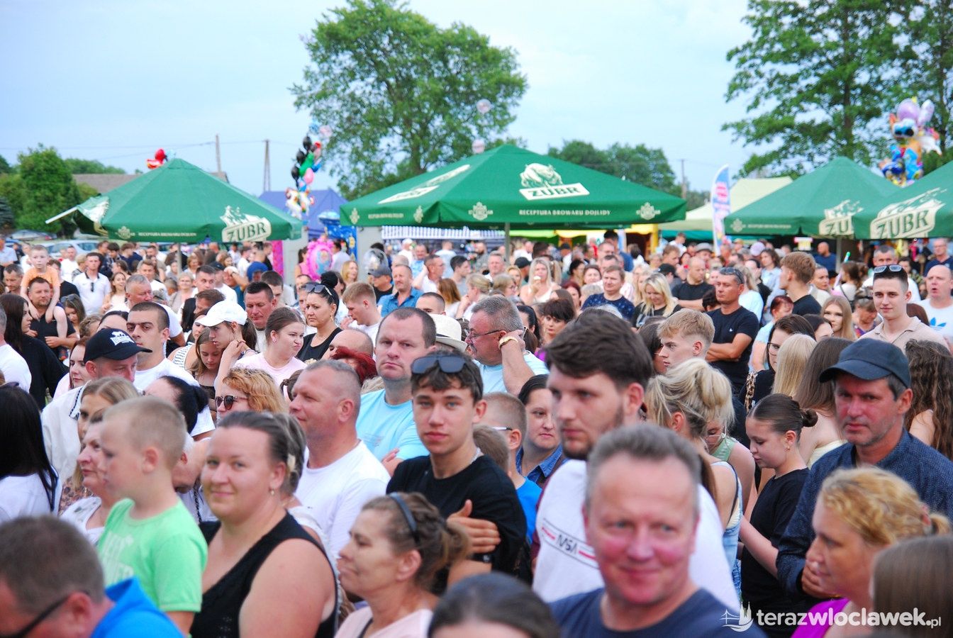 IX Powiatowo-Gminny Festiwal Zespołów Weselnych w Boniewie