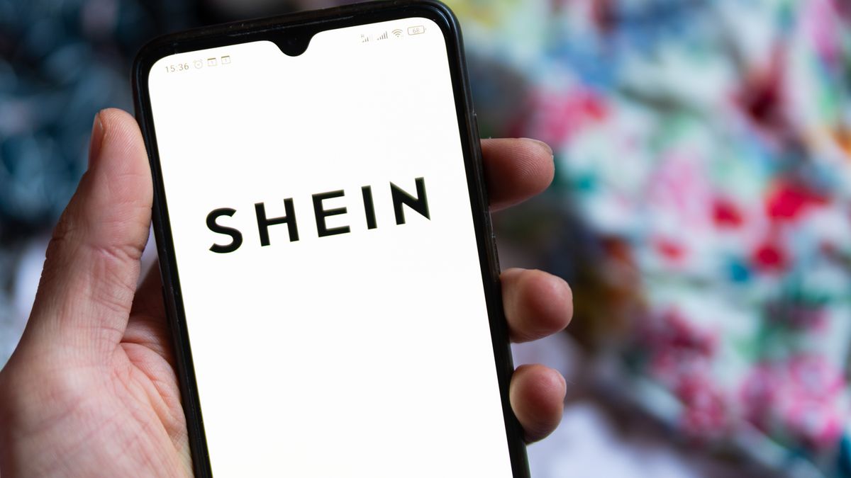 SPAIN - 2021/11/26: In this photo illustration, the fashion retailer Shein mobile app seen displayed on a smartphone screen. (Photo Illustration by Davide Bonaldo/SOPA Images/LightRocket via Getty Images)