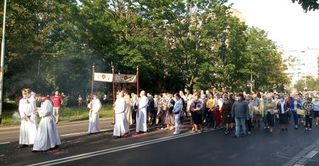 Warszawa. Boże Ciało 2021. Archidiecezja Warszawska odwołuje centralną procesję