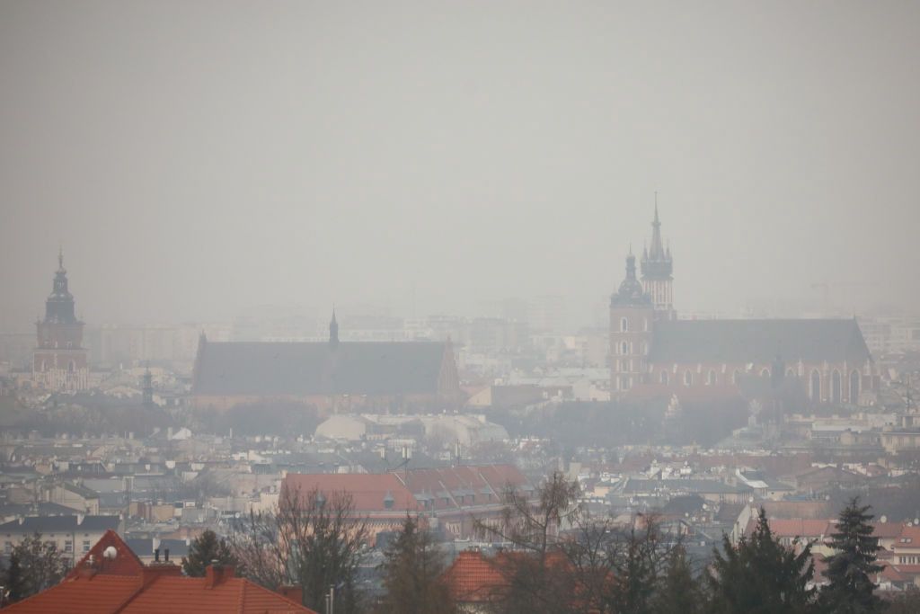 Polski smog jedyny w swoim rodzaju. Zawiera rakotwórczy składnik