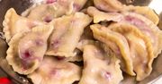 Smak końca lata zamknięty w cieście. Pierogi ze śliwkami to danie, którym wchodzę w jesień