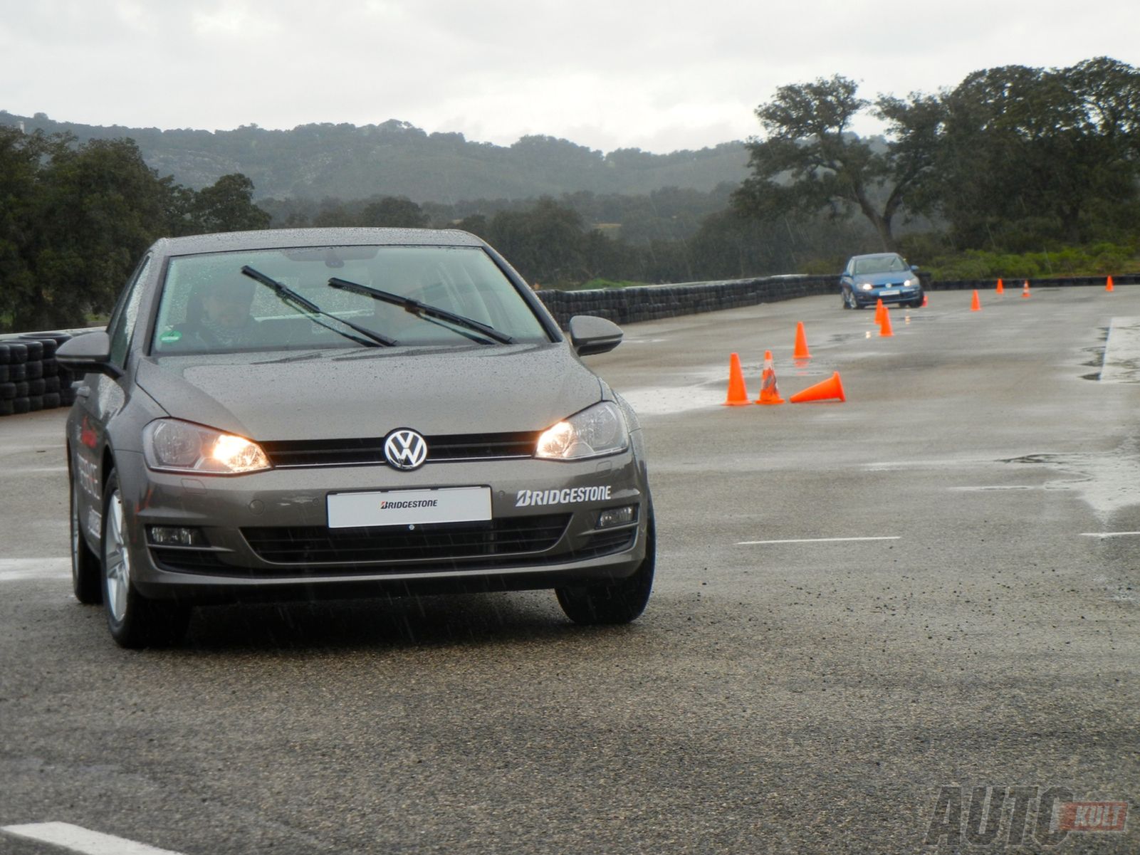 Test opon Bridgestone Potenza Adrenalin RE002 w Ascari Race Resort [galeria] 35