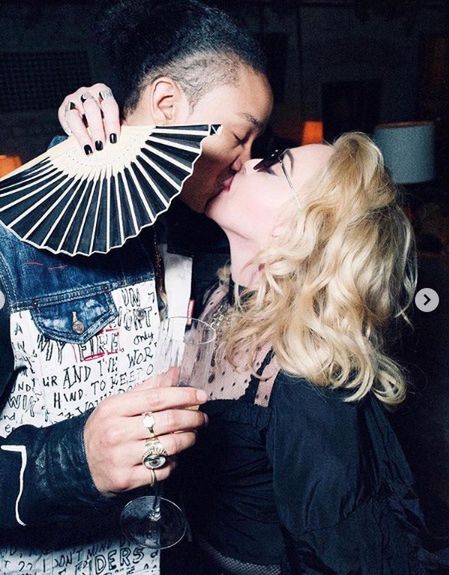 Madonna,  Ahlamalik Williams