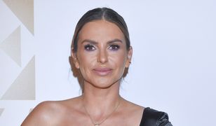 Odważna kreacja Moniki Goździalskiej. Przezroczysta spódnica odsłoniła nie tylko bieliznę