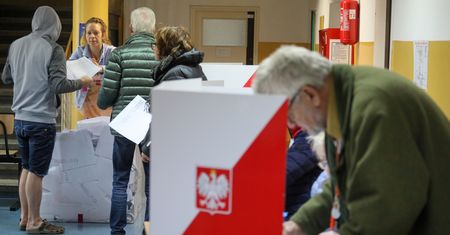 Jest jasne potwierdzenie. Można oddać kartę do głosowania