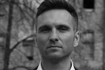 Przyjaciele żegnają Pawła Hartlieba. Fani "Tarzana" doskonale znali jego głos