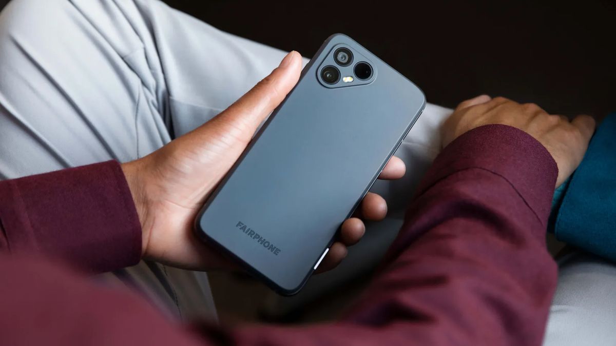 Ten smartfon ma 5 lat gwarancji. Fairphone 4 oficjalnie 1
