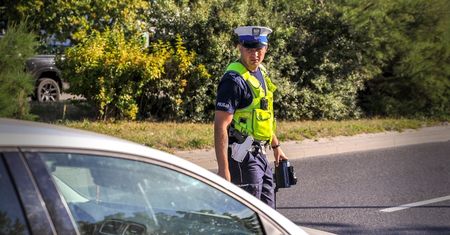 Rośnie liczba zgłoszeń na policję. Kierowca może zapłacić 1500 zł