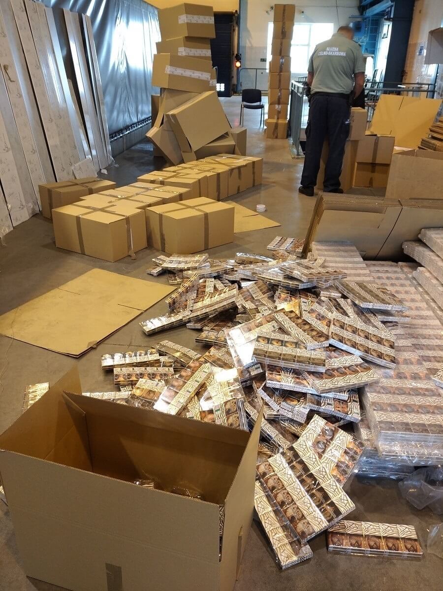 35 000 paczek przechwyconych przez KAS