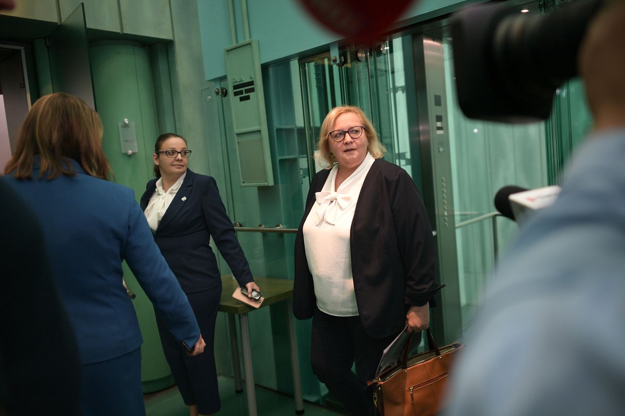 Sędziowie Trybunału Stanu zawiadamiają Dudę i Tuska w sprawie Manowskiej