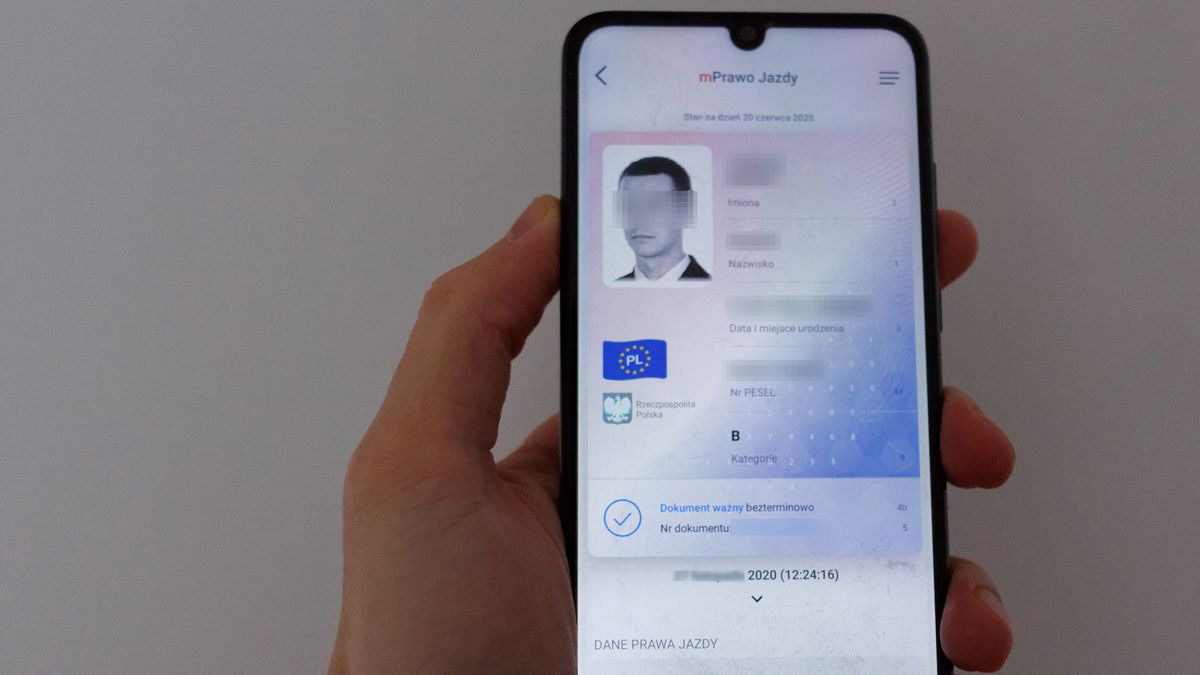 Aplikacja dostępna jest zarówno na Androida jak i na iOS.