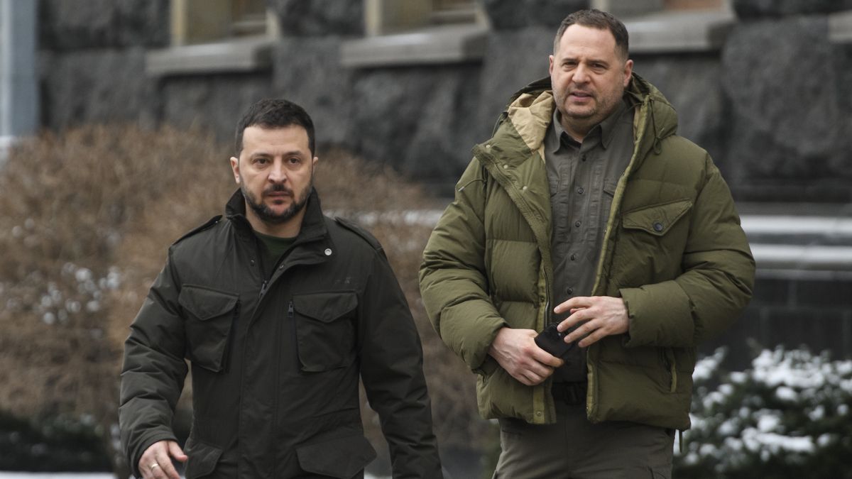 Wołodymyr Zełenski musi zmierzyć się z zarzutami dot. korupcji