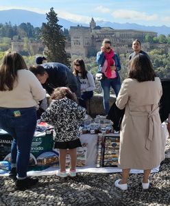 Alhambra to perła Andaluzji. Jeśli dobrze nie zaplanujesz wycieczki, nici ze zwiedzania