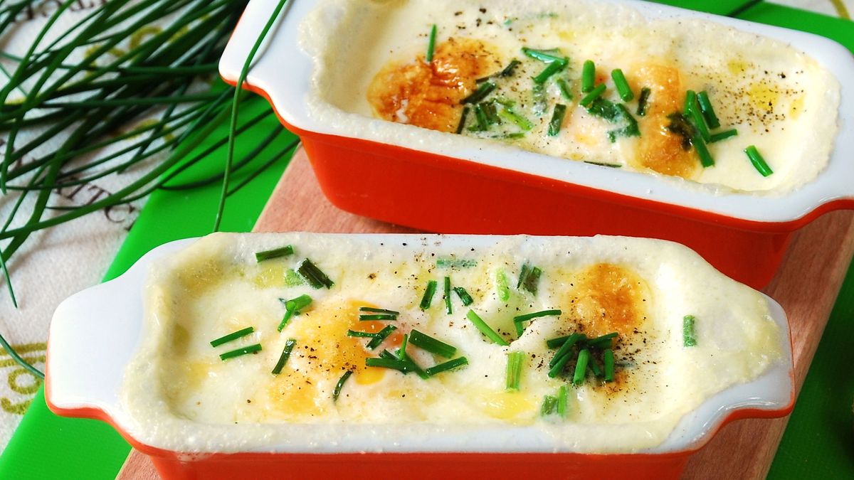 Jajecznica z mikrofalówki, którą zrobisz w 3 minuty