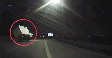 Wymuszali w ten sposób kolizje na drodze. Zobacz, czy nie byłeś ofiarą nowej metody wyłudzenia