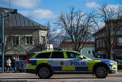 Szwecja. Uczeń rzucił się na kobiety z nożem i siekierą