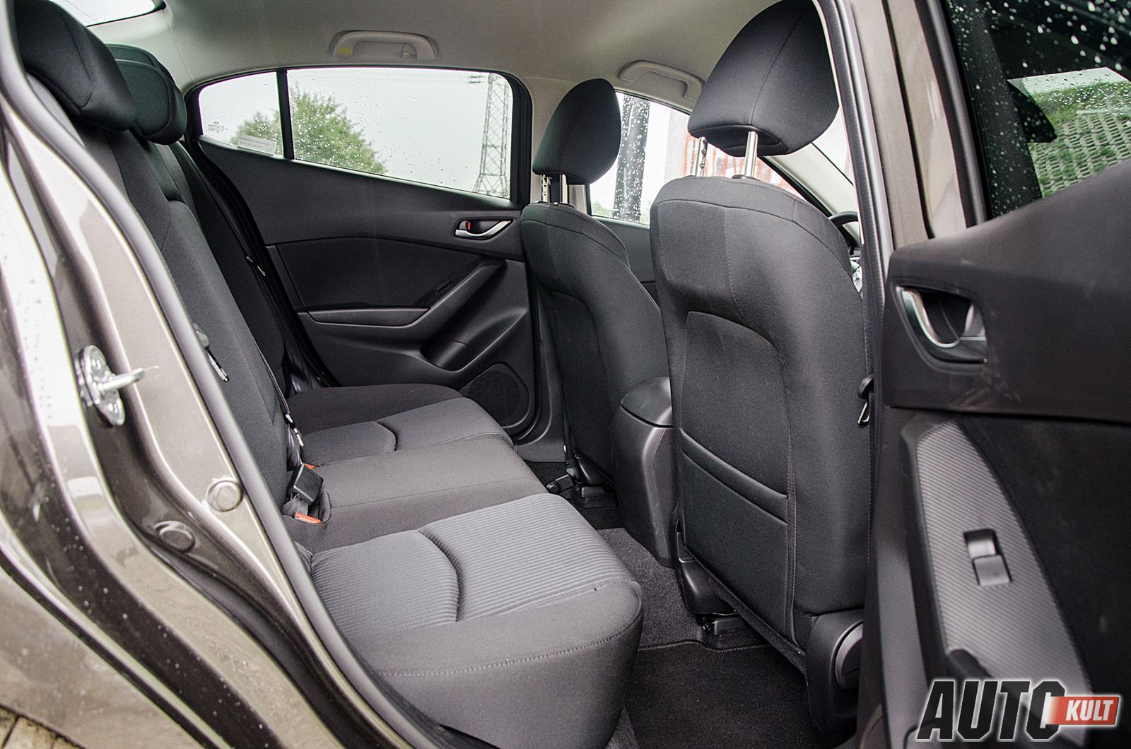 Mazda 3 Sedan 2,0 SKYACTIV-G AT skyPASSION – test [galeria] 13
