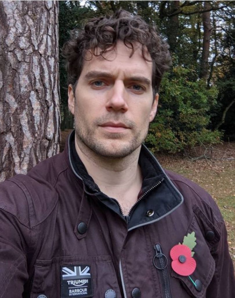 Henry Cavill pochwalił się nową ukochaną