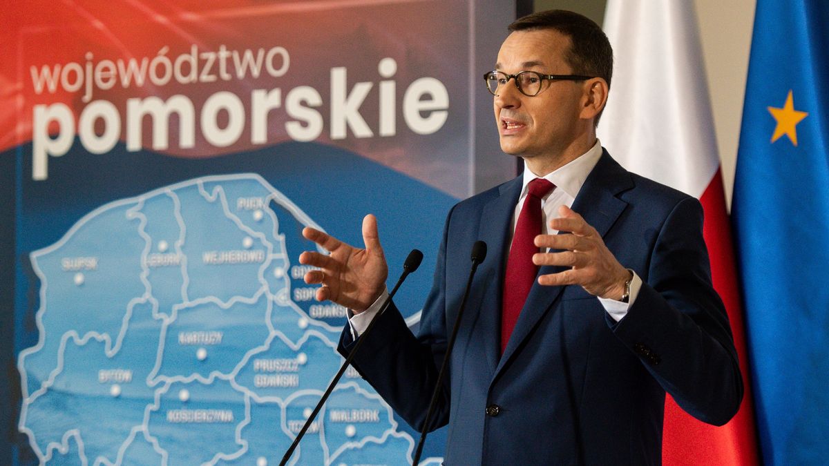 GDANSK, POLAND - 2020/06/21: Prime Minister of Poland, Mateusz Morawiecki speaks during a press conference at the NSZZ Solidarnosc headquarters in Gdansk.Polish Prime Minister Mateusz Morawiecki visited Gdansk one week before the presidential elections in Poland. He supports candidate of Prawo i Sprawiedliwosc (Law and Justice) and current president of Poland, Andrzej Duda. (Photo by Mateusz Slodkowski/SOPA Images/LightRocket via Getty Images)
