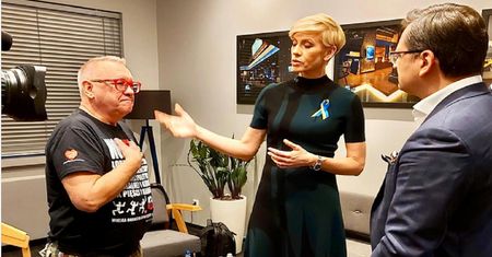 Anita Werner przedstawiła Kułebie Owsiaka. Co szef WOŚP wręczył ministrowi?