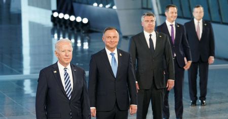 Andrzej Duda chwali Joe Bidena za rozmowę z Putinem