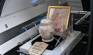 Pogrzeb Bożeny Dykiel. Pożegnana gromkimi brawami