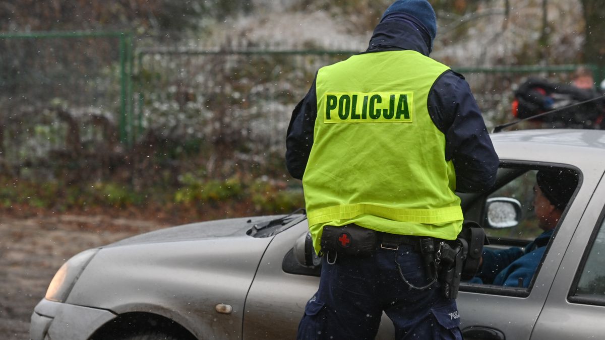 Policja musiała ratować mężczyznę / Zdj. ilustracyjne