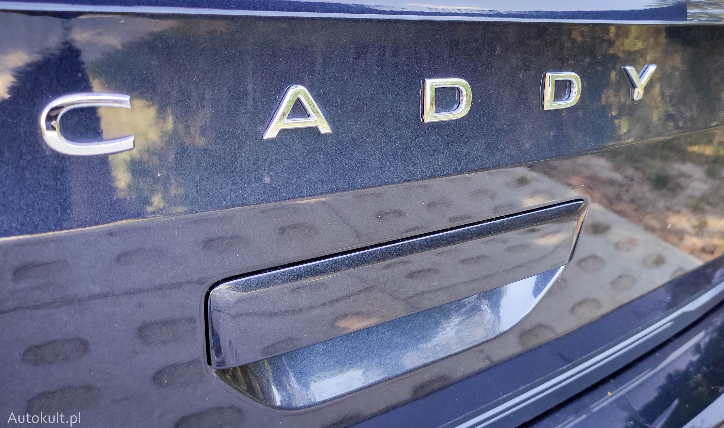 Volkswagen Caddy Dark Label