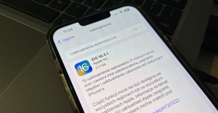 Zaktualizuj iPhone'a. W tle krytyczna luka zabezpieczeń