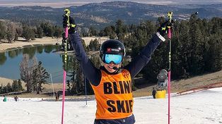 Ma SM i straciła wzrok. Mimo to zdobywa medal za medalem. "Mówili, że to niemożliwe"