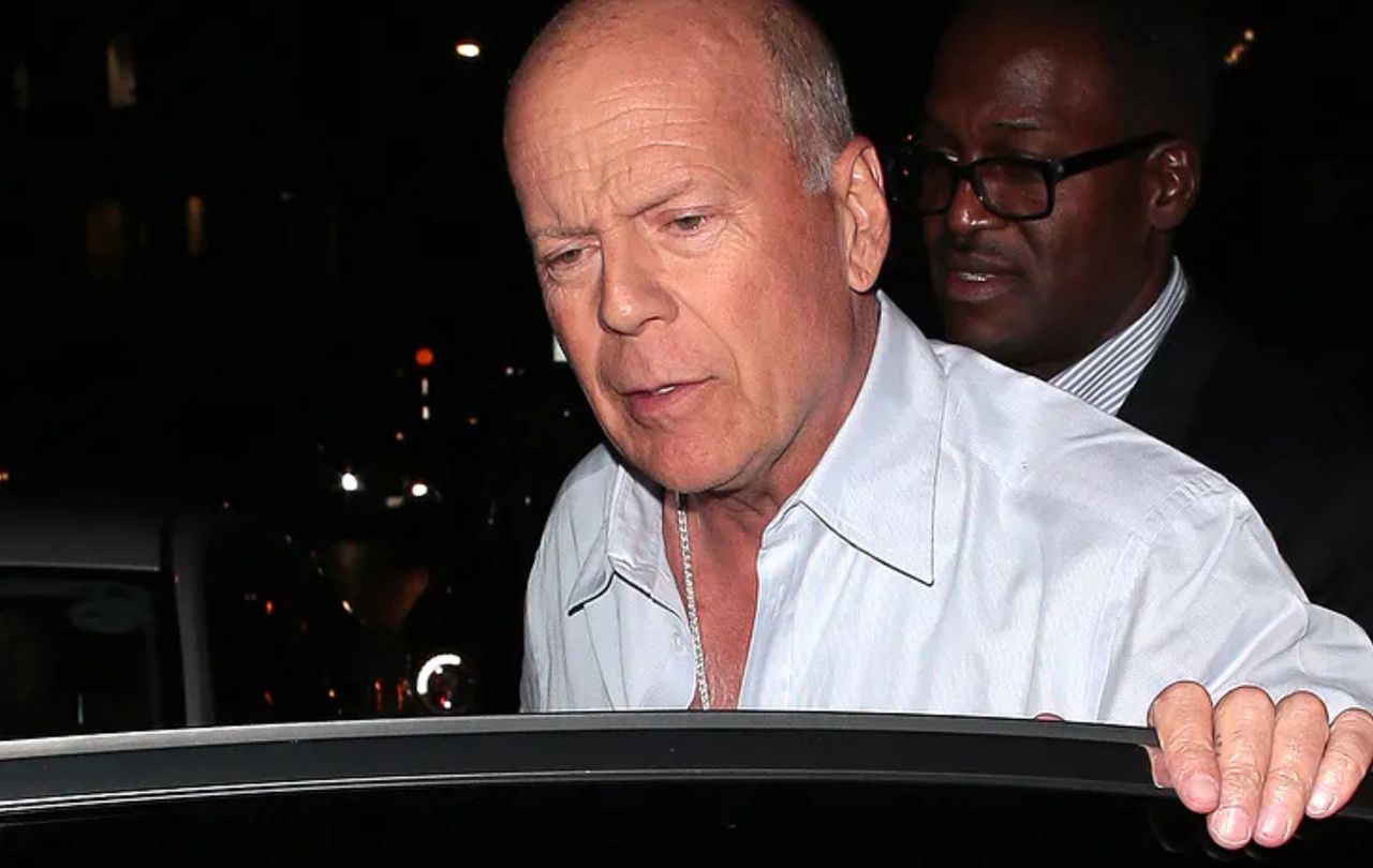 Bruce Willis wrócił w to samo miejsce po 34 latach. Żona pokazała poruszające wideo