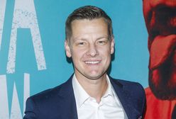 Marcin Mroczek w zmysłowej sesji z żoną. "Czasem idą iskry"