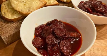 Dodałam sezonowe smaczki. Hiszpańska przekąska nabrała głębokiego koloru i wyrazu