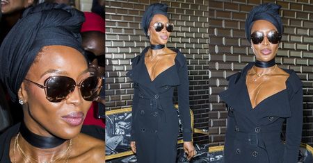 Naomi Campbell w turbanie i z natłuszczonym dekoltem