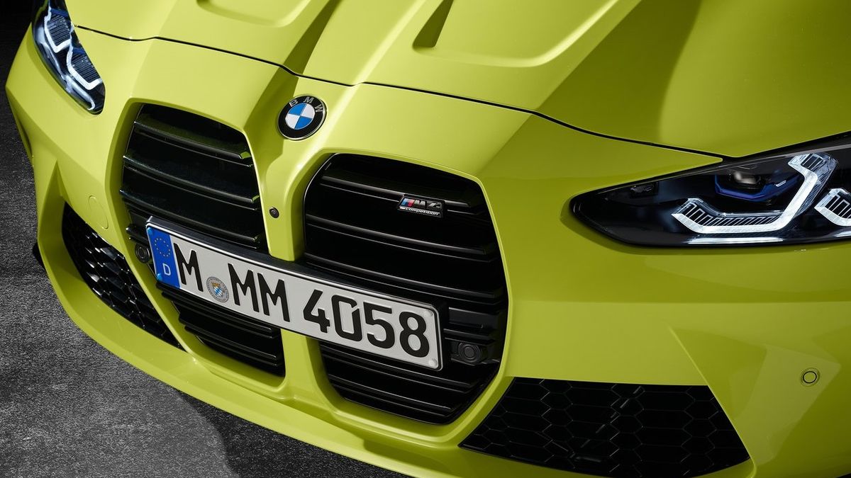 BMW M4 słynie z wielkiej atrapy chłodnicy.