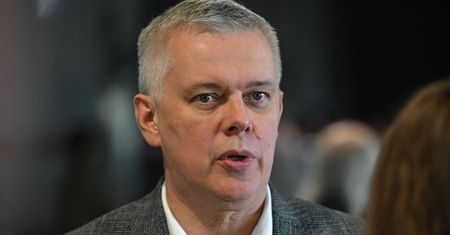 Siemoniak apeluje do Ukraińców. "Po co spędzać lata w więzieniu?"