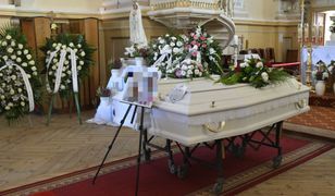 Matka z córką zginęły w Narwi. Szloch na pogrzebie koło Pułtuska