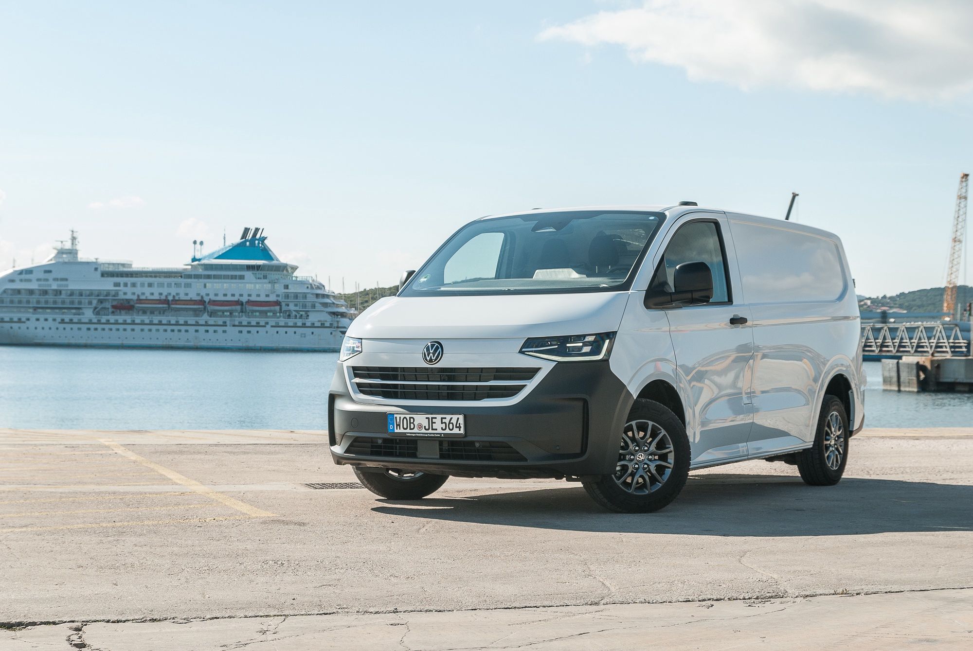 Volkswagen Transporter T7 Furgon