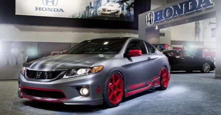 Honda na targach SEMA - zmodyfikowane Accordy i wzmocniony CR-Z [SEMA 2012]