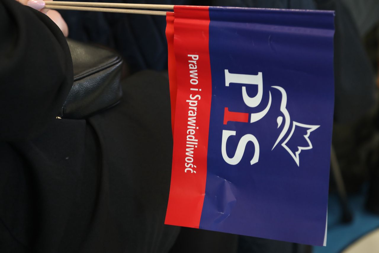 "Tajne śledztwo". Sprawa nielegalnego finansowania PiS