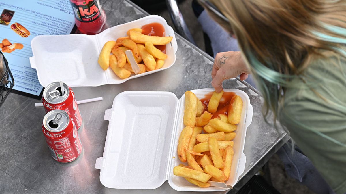 Ujawniła, w jakich warunkach pracowała w gastronomii nad morzem