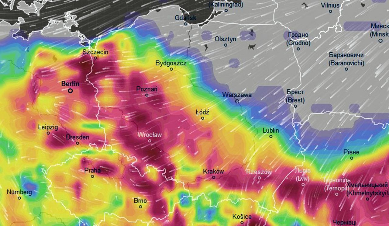 Alert pogodowy. IMGW: już tworzą się komórki burzowe. Możliwe trąby powietrzne