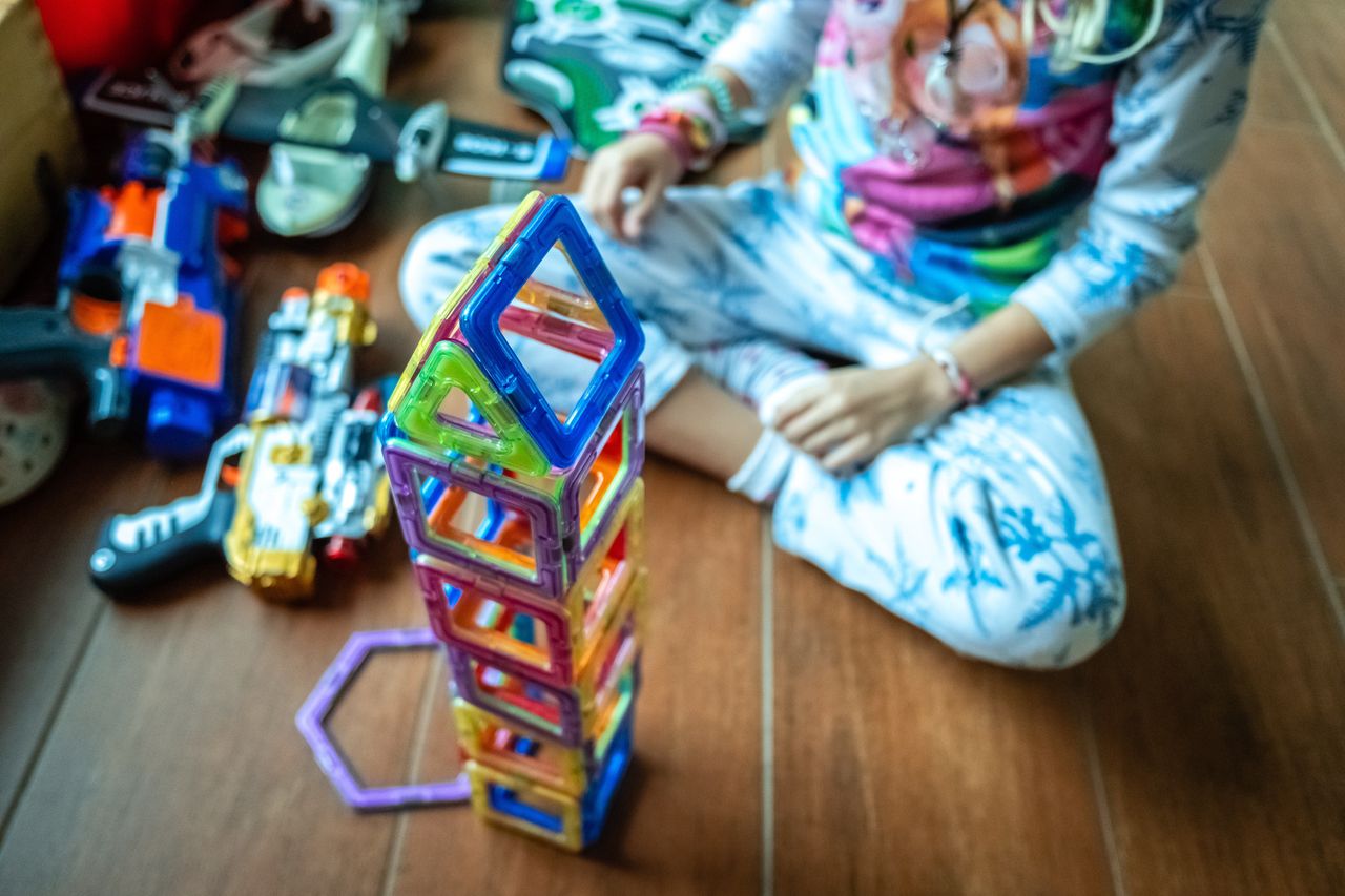 Na rynku w dalszym ciągu są zabawki, które stwarzają zagrożenie dla zdrowia i życia najmłodszych użytkowników 