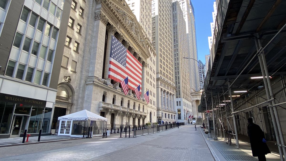 Amerykańscy inwestorzy dość szybko zapomnieli o kryzysie wywołanym koronawirusem