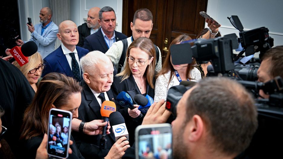 21. posiedzenie Sejmu X kadencji
06.11.2024 Warszawa, Sejm. 21. posiedzenie Sejmu X kadencji
Fot. Jacek Slomion/REPORTER
N/z Jaroslaw Kaczynski na korytarzu sejmowym
Jacek Slomion/REPORTER
