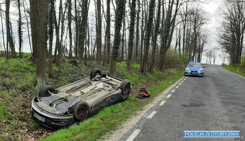 Złotoryja. Zwolnij, szkoda życia. Kobieta z 2-letnim dzieckiem w szpitalu