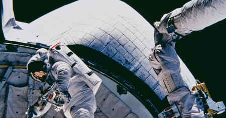 Polak w korpusie astronautów! Pokonał ponad 22 tys. kandydatów